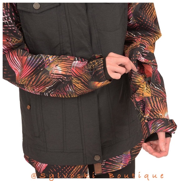 🔥 Roxy Cedar Insulated Snowboard NWT - Picture 9 of 13